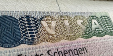 AB-Rus-vatandaslarina-Schengen-vizesini-kisitlamayi-planliyor-featured