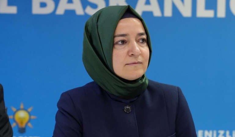 AK Parti, Fatma Betül Sayan Kaya’yı ihraç etti