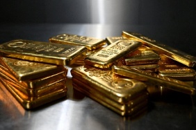 Altin-Dolar-ve-Petrol-Etkisiyle-Yukselisini-Surduruyor-featured