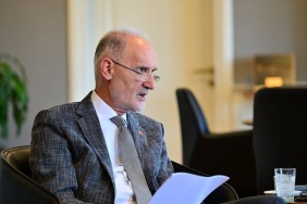 Avdagic bankalardan kredi faizlerinde hizli indirim istedi haberine ilişkin görsel