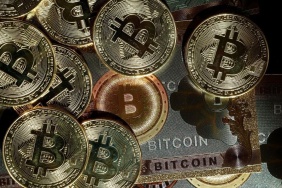 Bitcoin petrol ve dolar baskisiyla 82 bin dolarin altina indi hakkında haber görseli