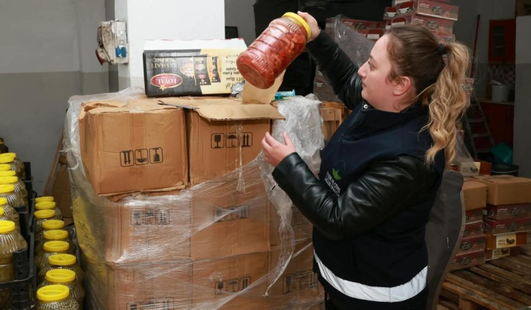 Bursa’da 6 bin 500 kilogram gıda imha edildi