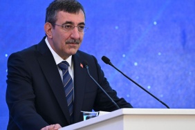 Cevdet Yilmaz Ozel kalemim fonda 7 milyon lira kaybetti hakkında haber görseli