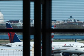 Delta-Atlanta-Riyad-ucuslarini-Mart-2027ye-erteledi-featured
