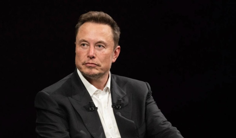 Elon Musk, Amazon’a rakip platform sinyali verdi