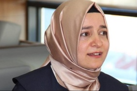 Fatma Betul Sayan Kaya fon sorusturmasinda ifade verdi hakkında haber görseli