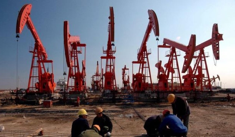 Hürmüz saldırıları petrol fiyatlarını yukarı taşıdı