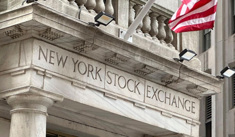 JPMorgan kârını artırdı, Goldman tahminleri aştı