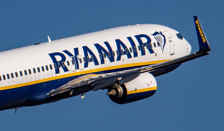 Ryanair, Lufthansa ve Air France-KLM’ye rest çekti