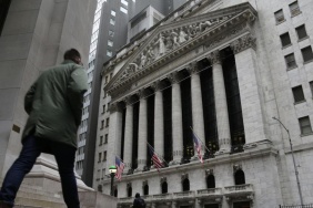 SP 500 petrol ve Fed endisesiyle zirveden geriledi hakkında haber görseli