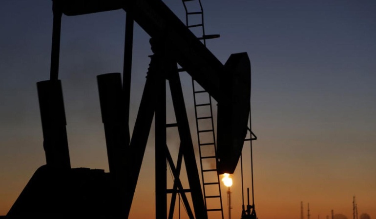 Suudi Arabistan petrol üretimini 30 yılın dibinden artırdı