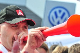 Volkswagen-calisanlarina-2030a-kadar-zam-yapilmayabilir-featured