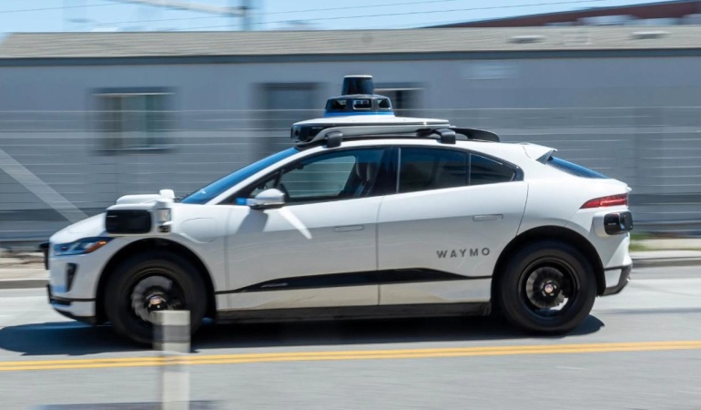 Waymo, küresel büyüme için 5 milyar dolar borçlandı
